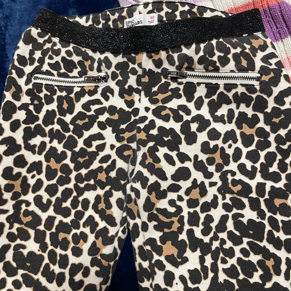 Set Sweater and pants - Picture 7 of 11